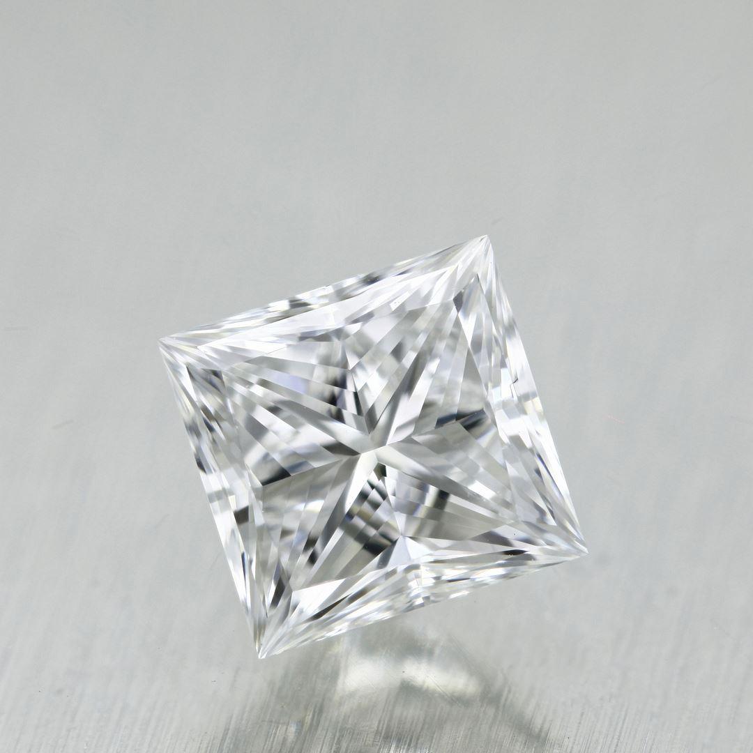 GIA 0.71 E-VVS2 Princess Diamond
