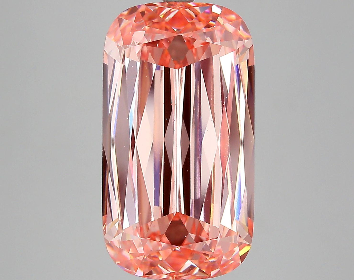 GIA 7.28 Fancy Vivid Pink-VVS2 Radiant Diamond