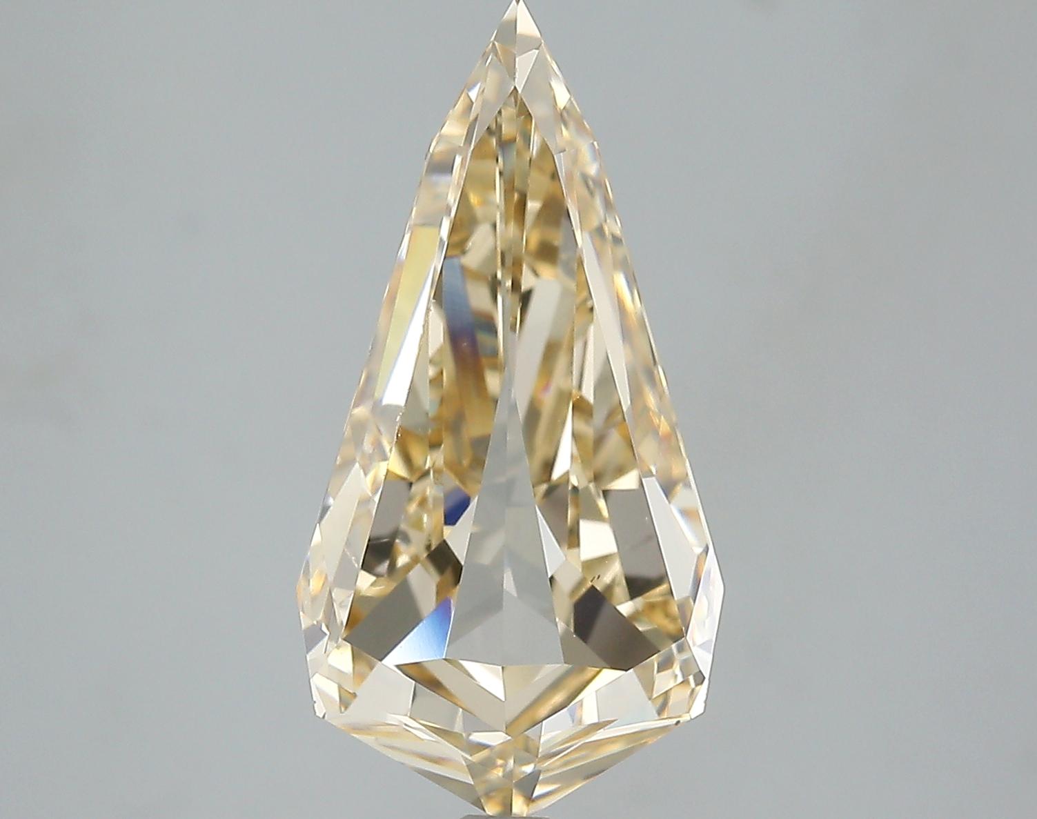 GIA 3.8 W-X-VS2 Kite Diamond